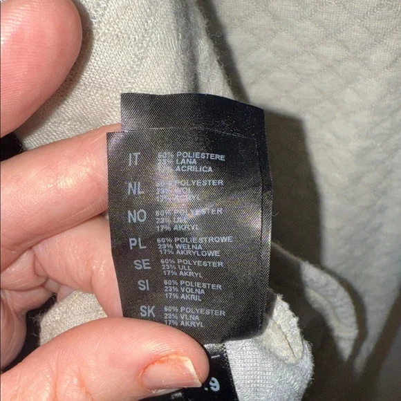 Kuhl Women's Cowl Neck Sweater Off White/khaki - Large. B2